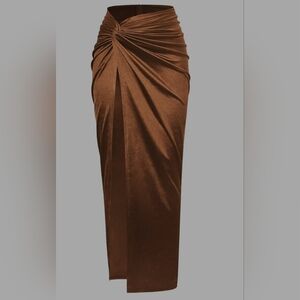 Micas Elegant Brown Ruched Pencil Skirt